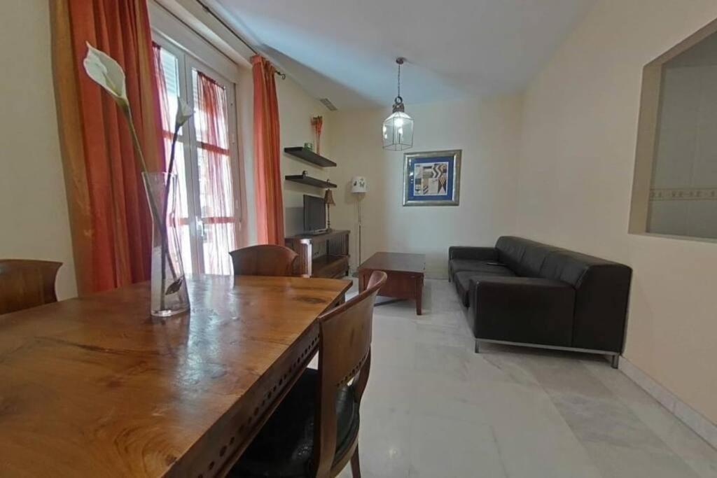 Sientete Como En Casa Sevilla Exteriér fotografie